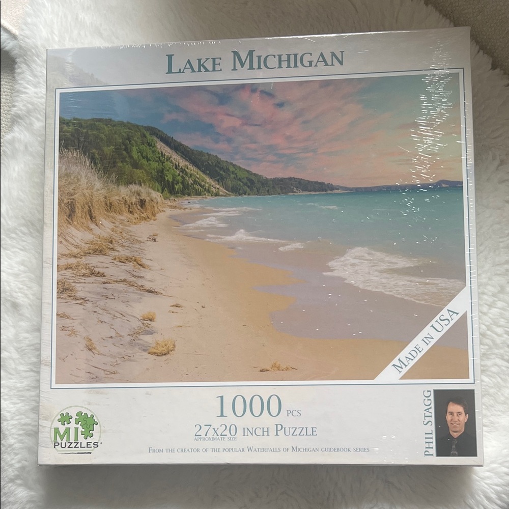 Lake Michigan 1000-Piece Puzzle New, unopened